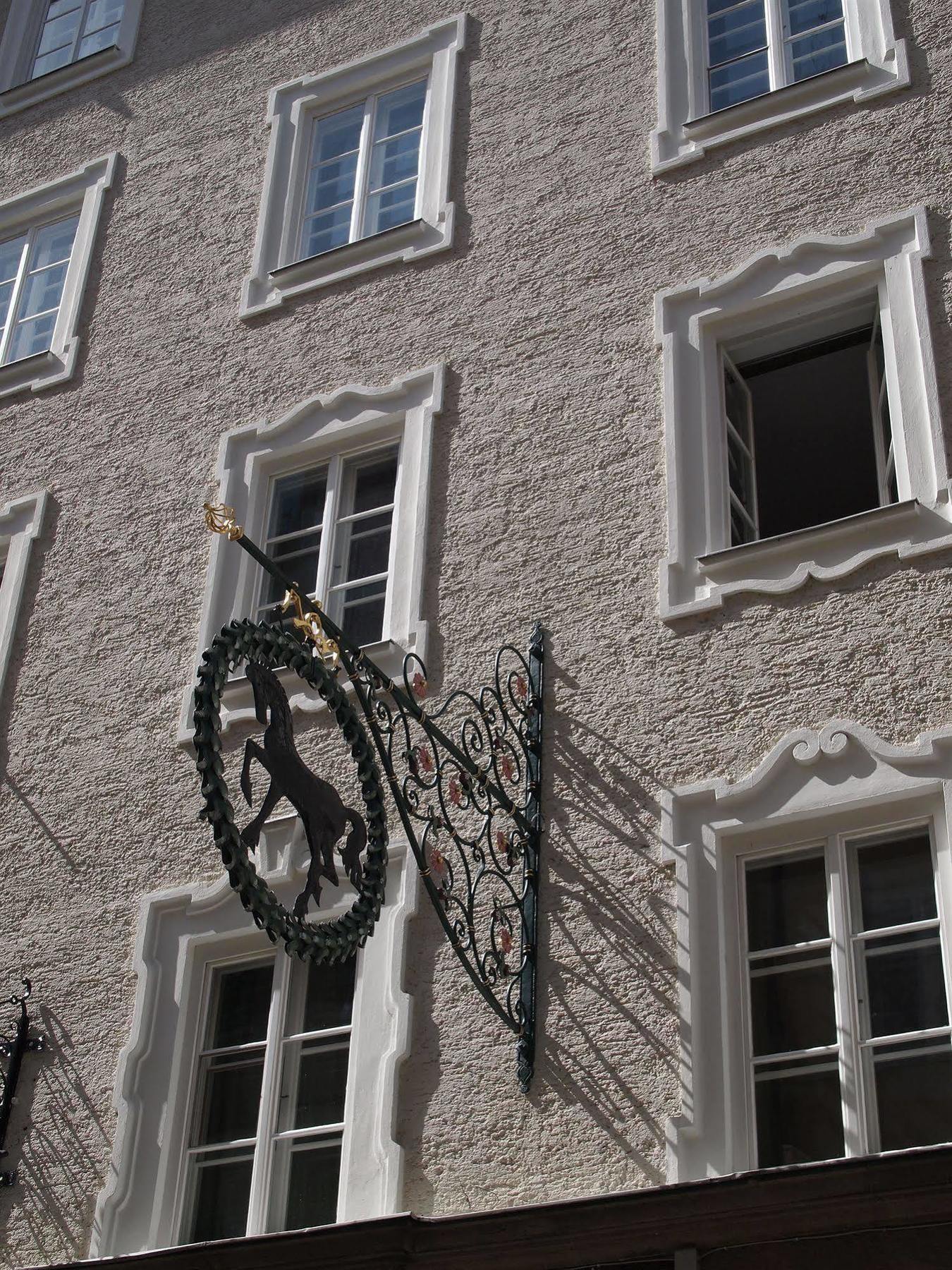Schwarzes Roessl Hotel Salzburg